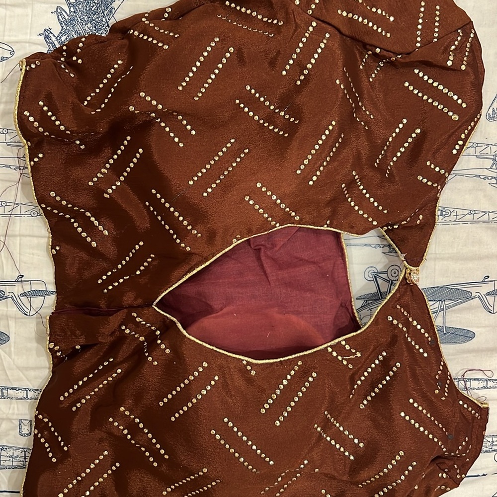 INDIAN BLOUSE - Picture 2 of 4